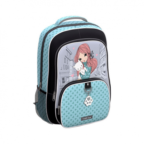 58121