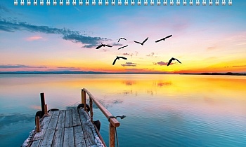 3Кв4гр2ц_34342 Календарь квартальный 3-х блоч. на 4-х гребнях 320х840мм УльтраЛюкс бум. Офсет. 2-х ц